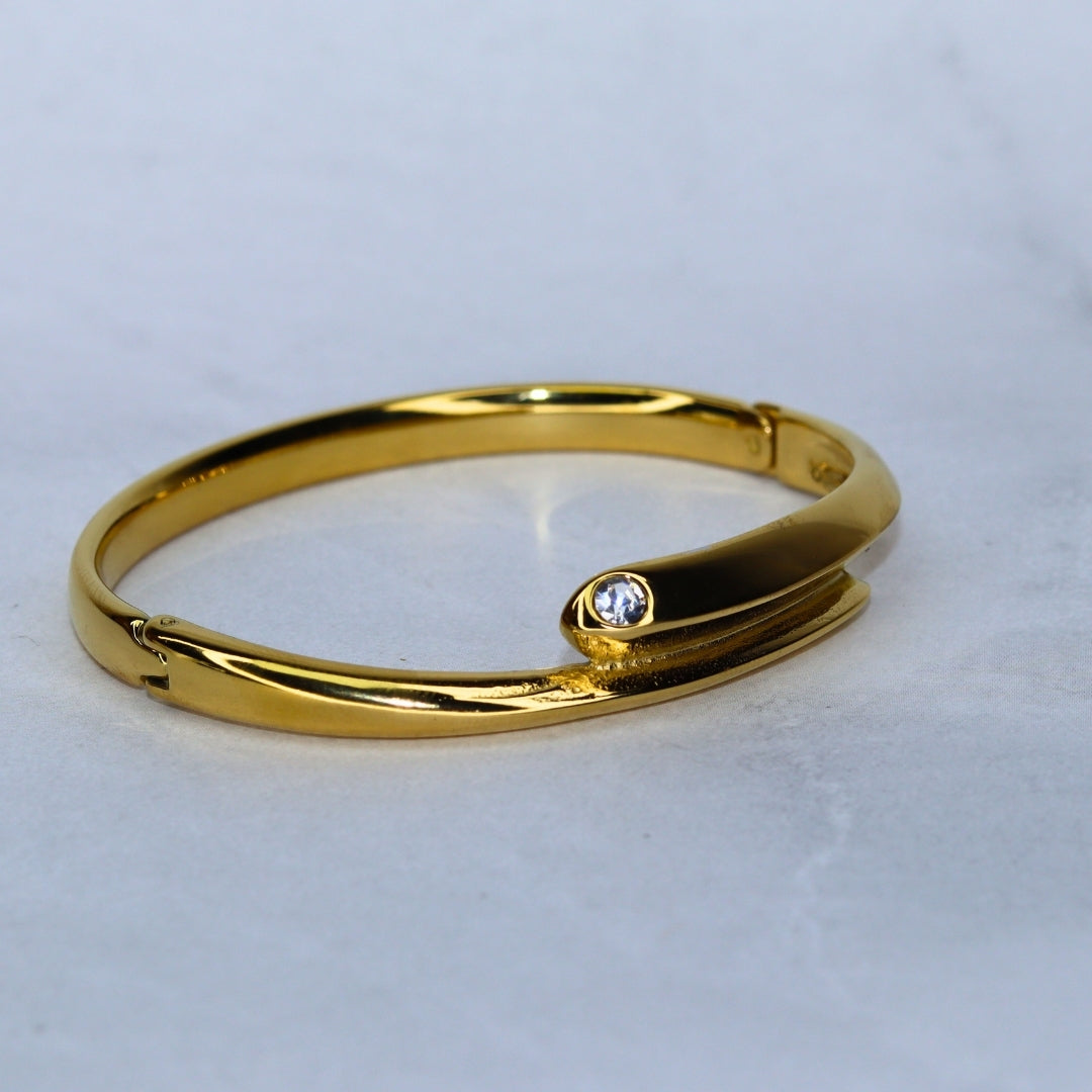 Golden Arc Bracelet - Adorn-iq