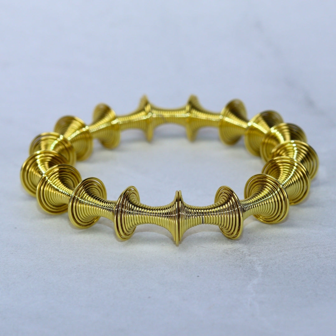 Aurum Spiral Bracelet (Stretchable) - Adorn-iq