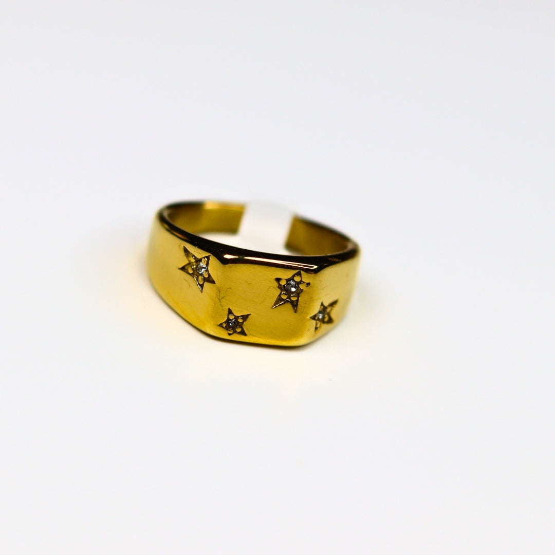 Bold Star Ring - Adorn-iq