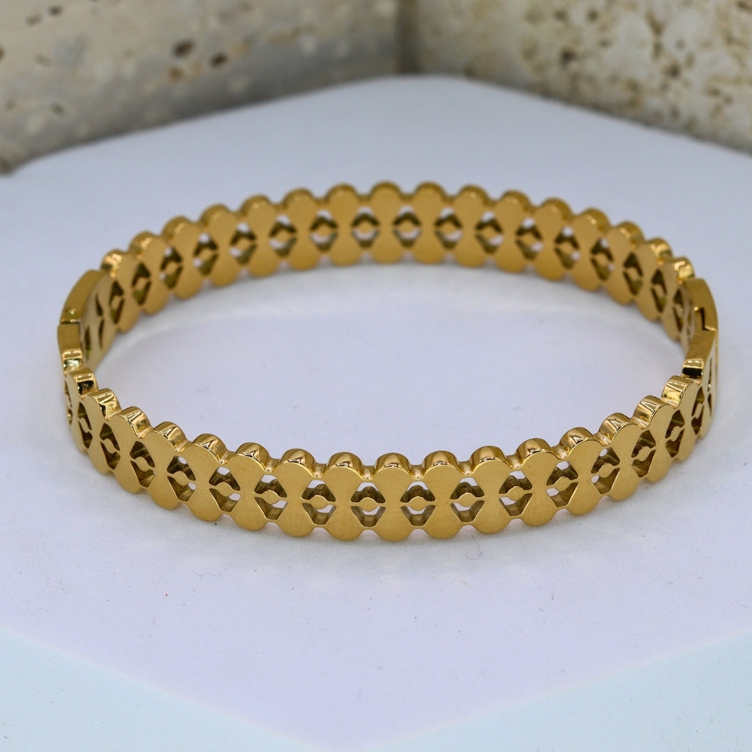 Bow Gold Bangle Bracelet - Adorn-iq