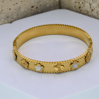 Flower Gold Bangle Bracelet - Adorn-iq