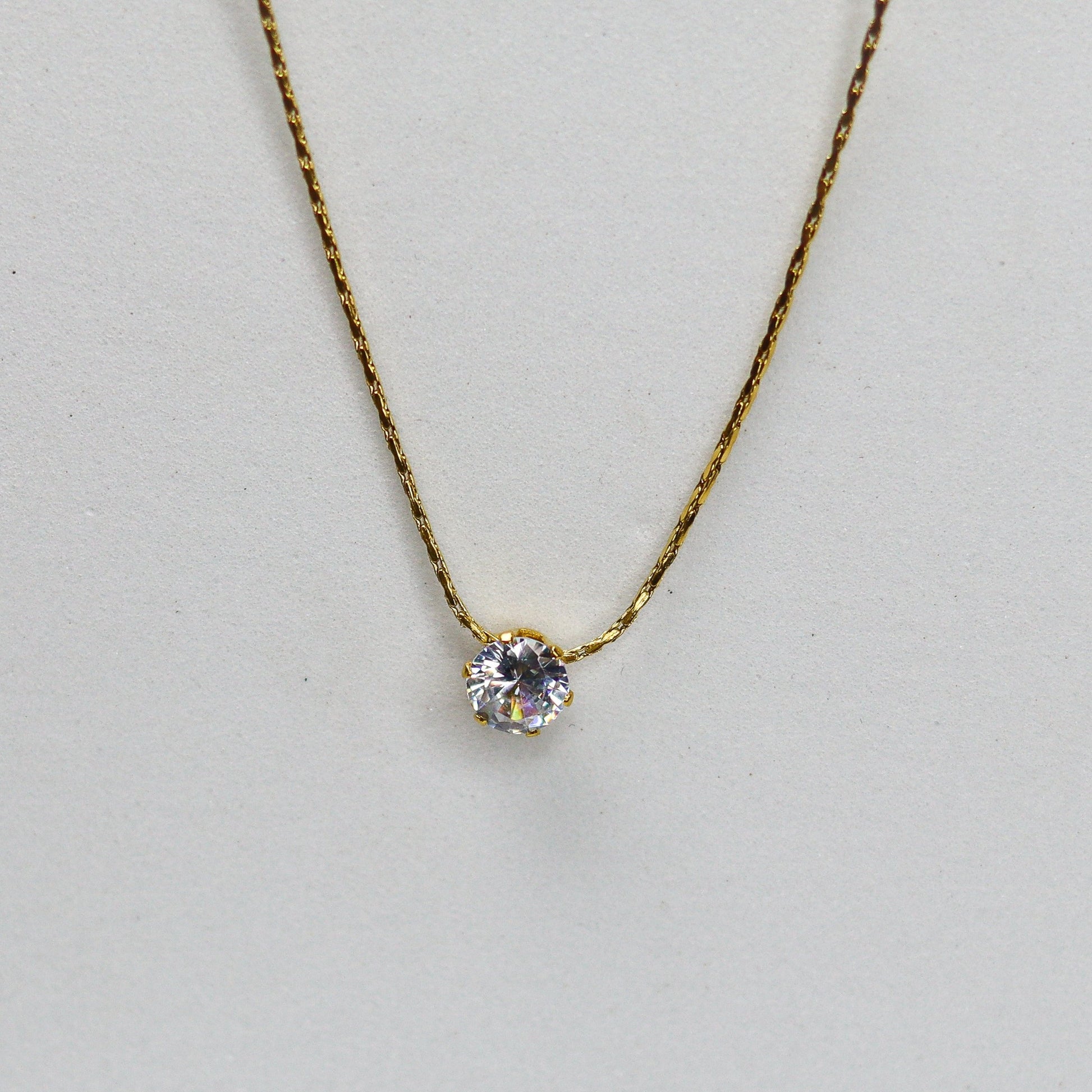 Gem Radiance Pendant Necklace - Adorn-iq