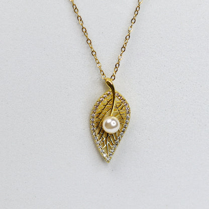 Mesh Leaf Necklace - Adorn-iq