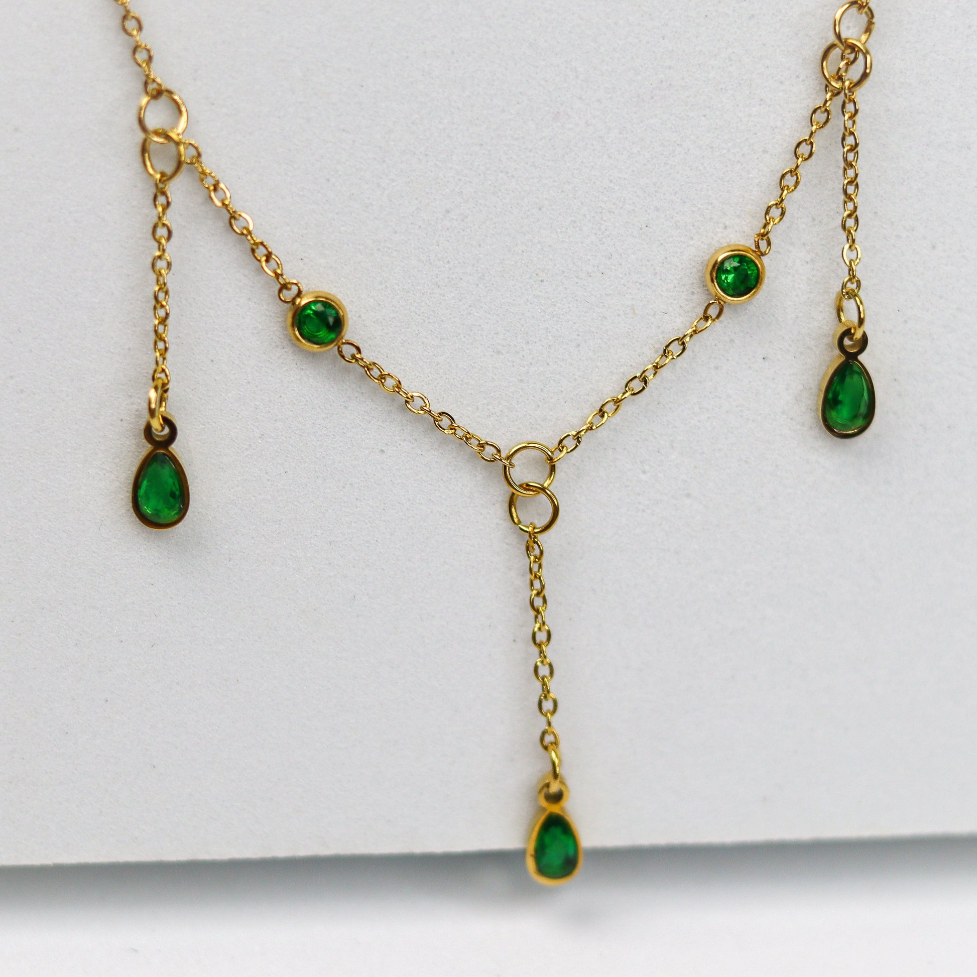 Emerald Beads Necklace - Adorn-iq