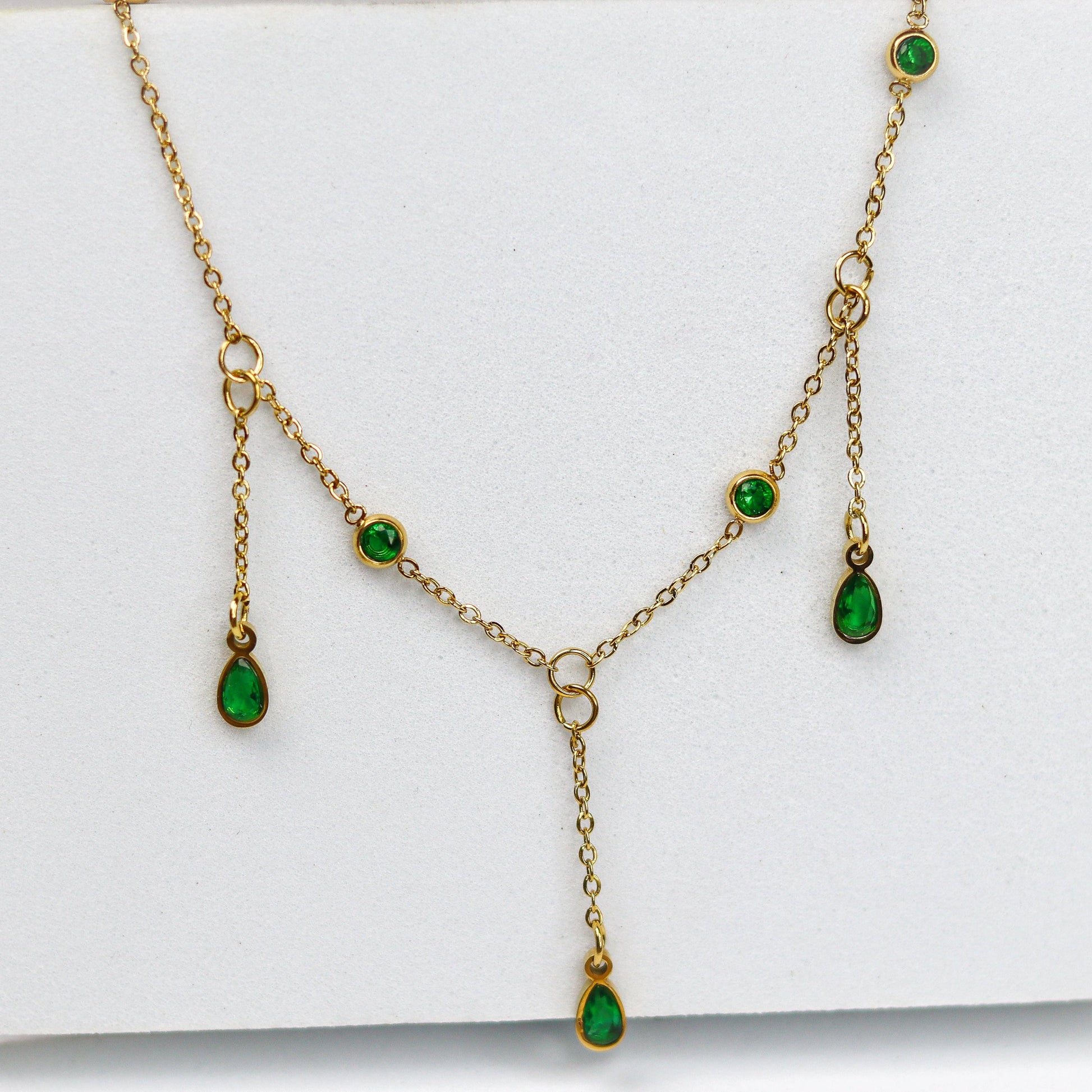 Emerald Beads Necklace - Adorn-iq