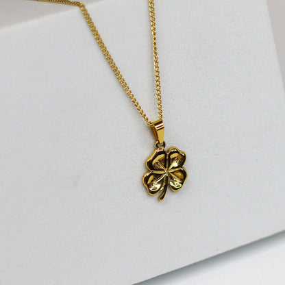 Clover Pendant Necklace - Adorn-iq