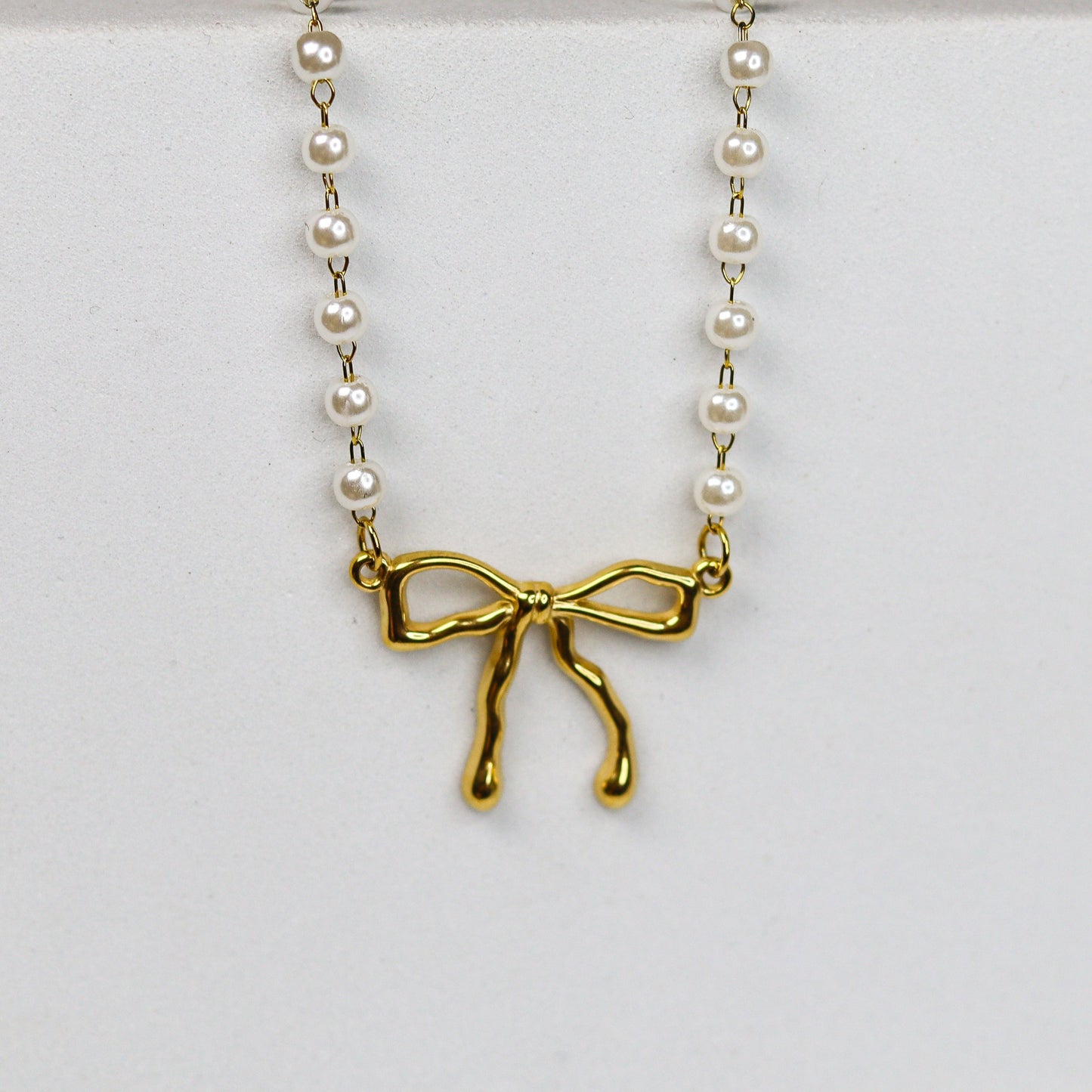 Pearly Bow Necklace - Adorn-iq