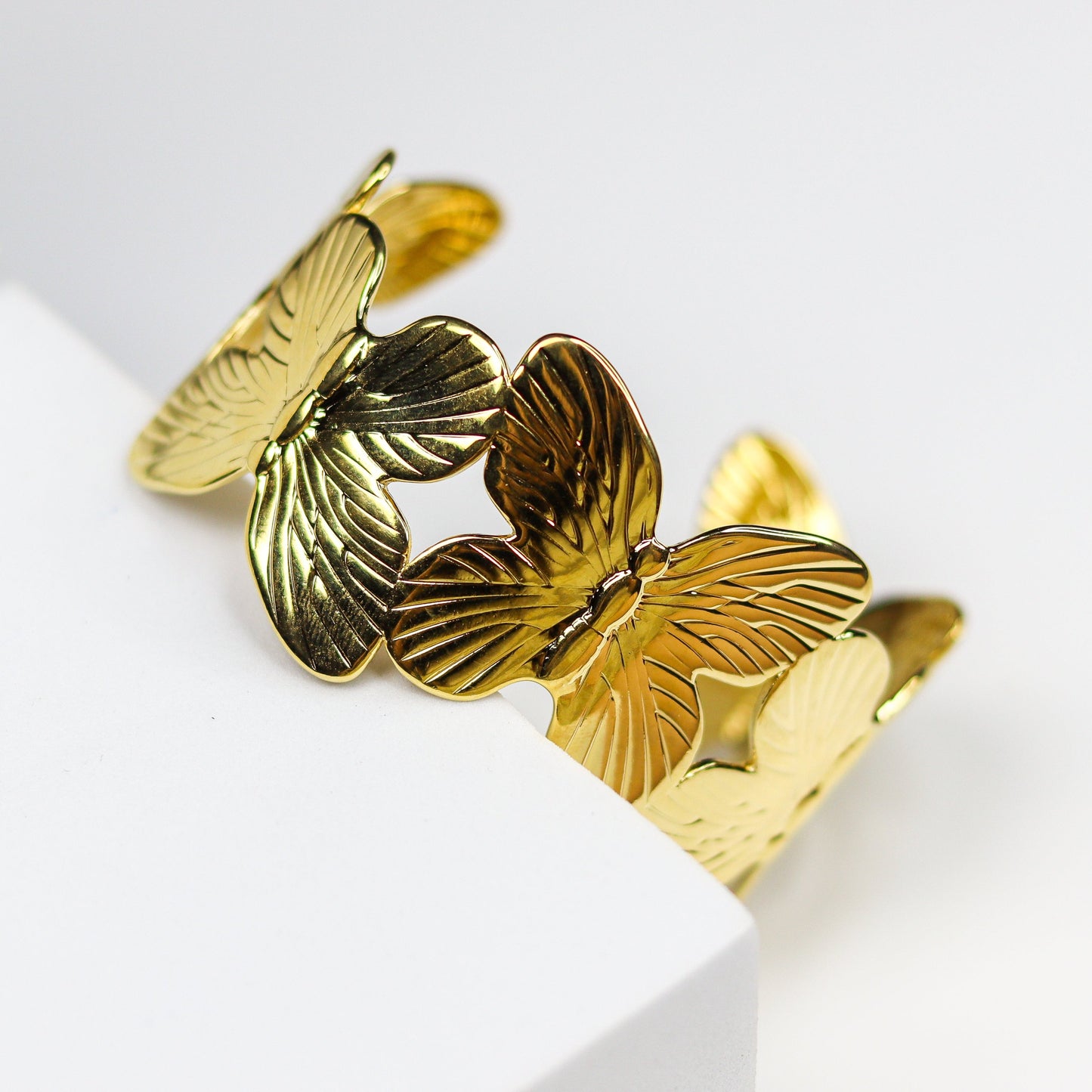 Chunky Butterfly Cuff - Adorn-iq