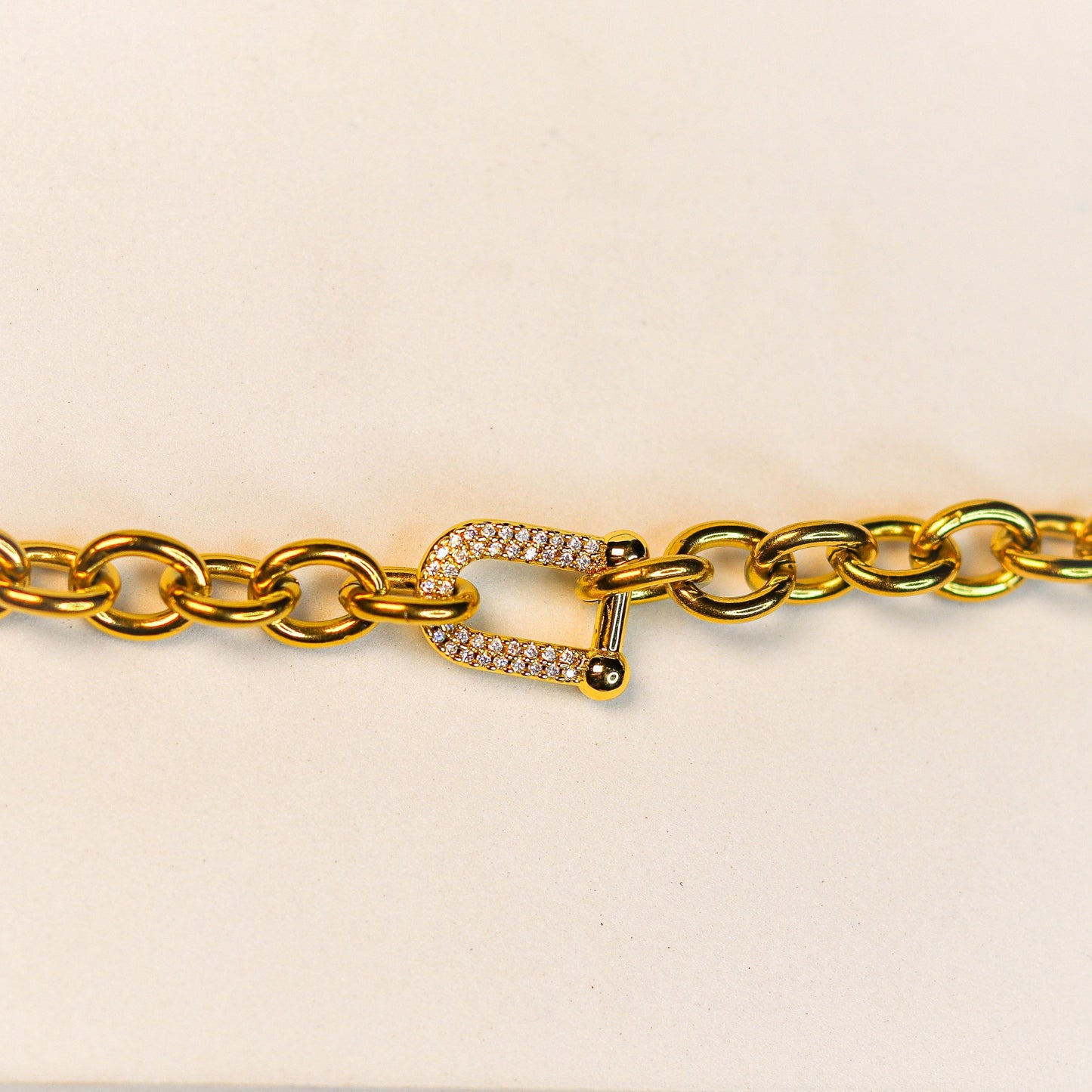 Luxe U Link Chain Bracelet