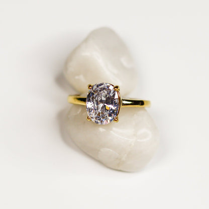 Majestic Solitaire Ring