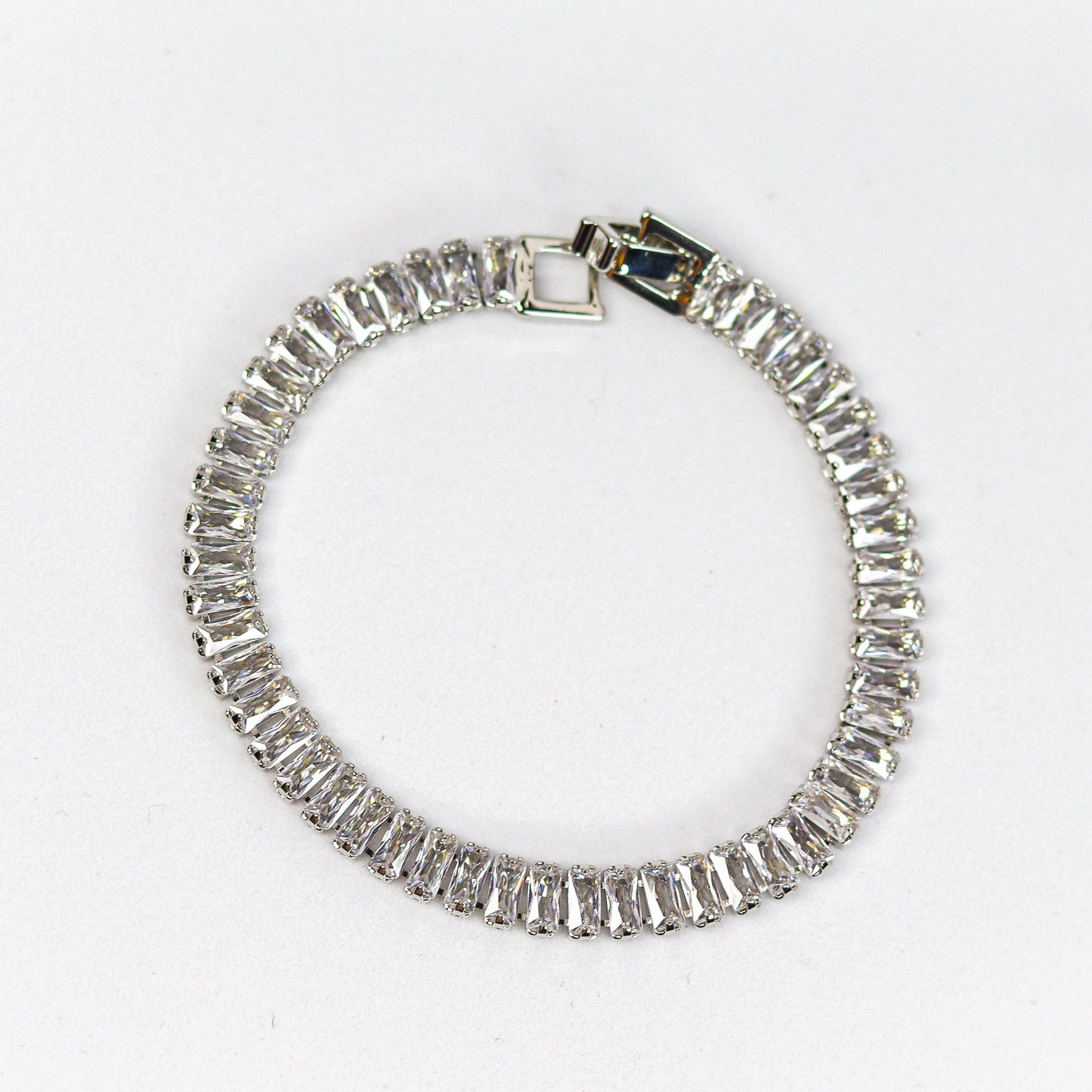 Lustre Link Tennis Chain Bracelet