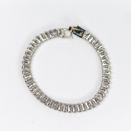 Lustre Link Tennis Chain Bracelet