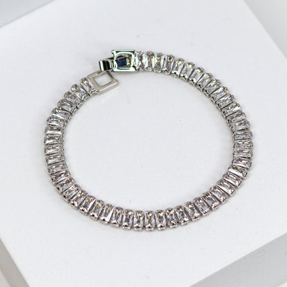 Lustre Link Tennis Chain Bracelet