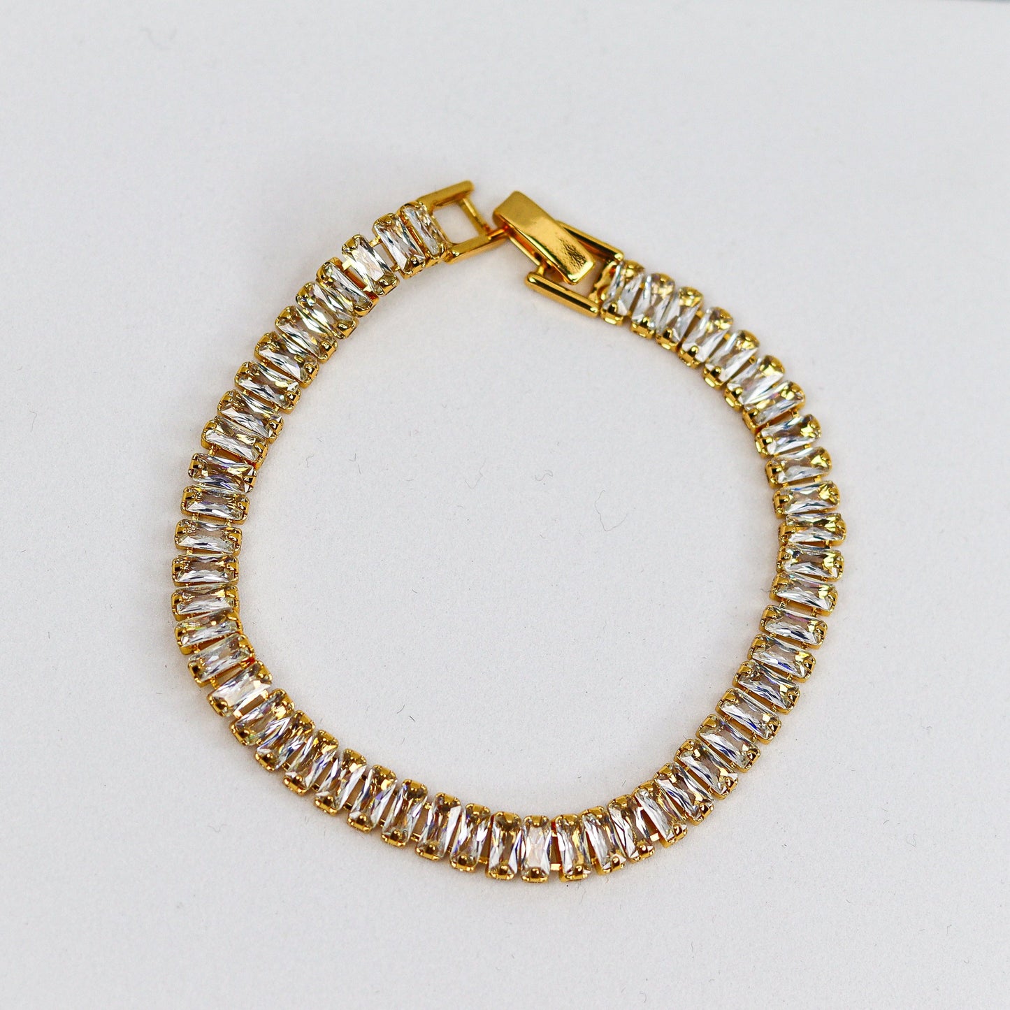 Lustre Gold Tennis Chain Bracelet