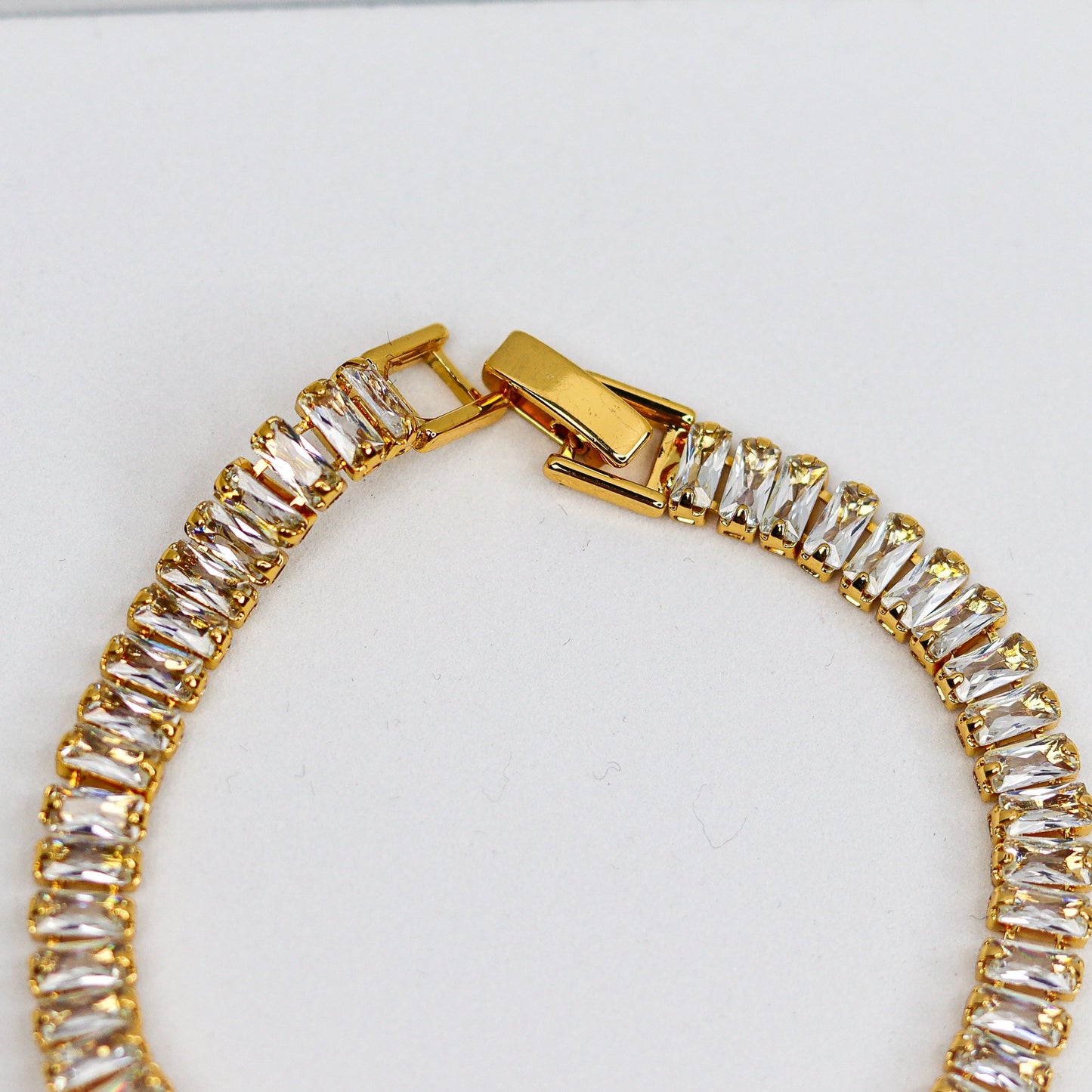 Lustre Gold Tennis Chain Bracelet