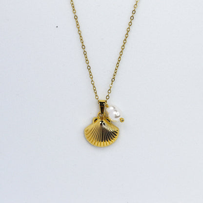 Minimal Shell Charm Necklace