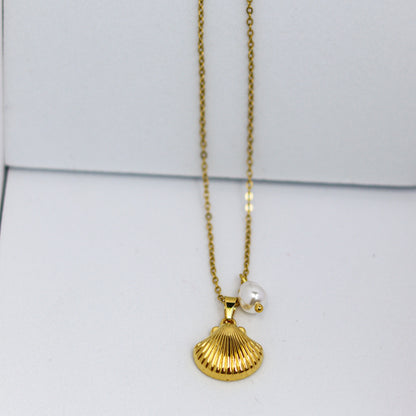 Minimal Shell Charm Necklace