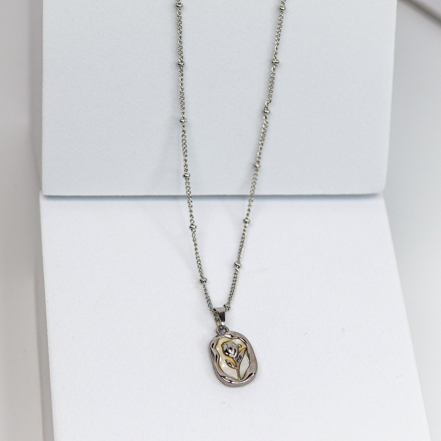 Silver Bloom Necklace