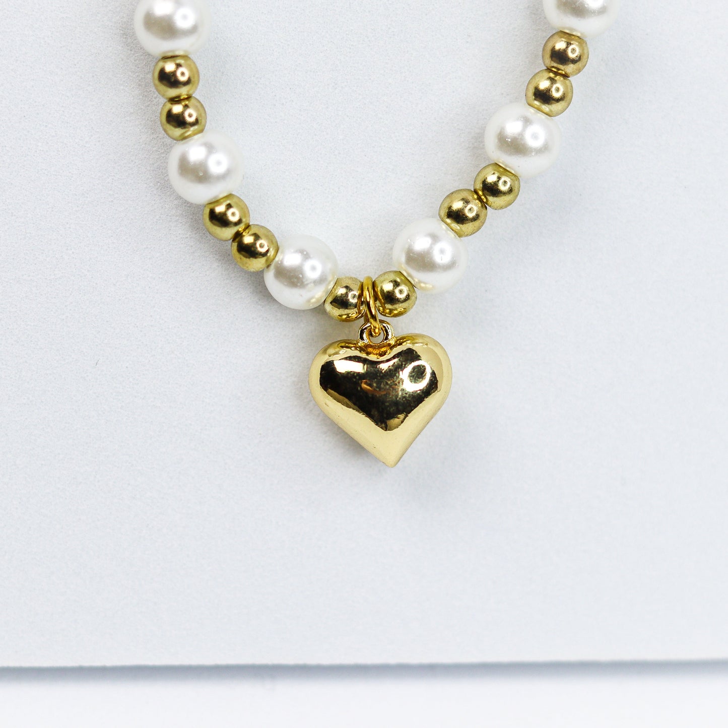 Heartstrings Pearl Necklace