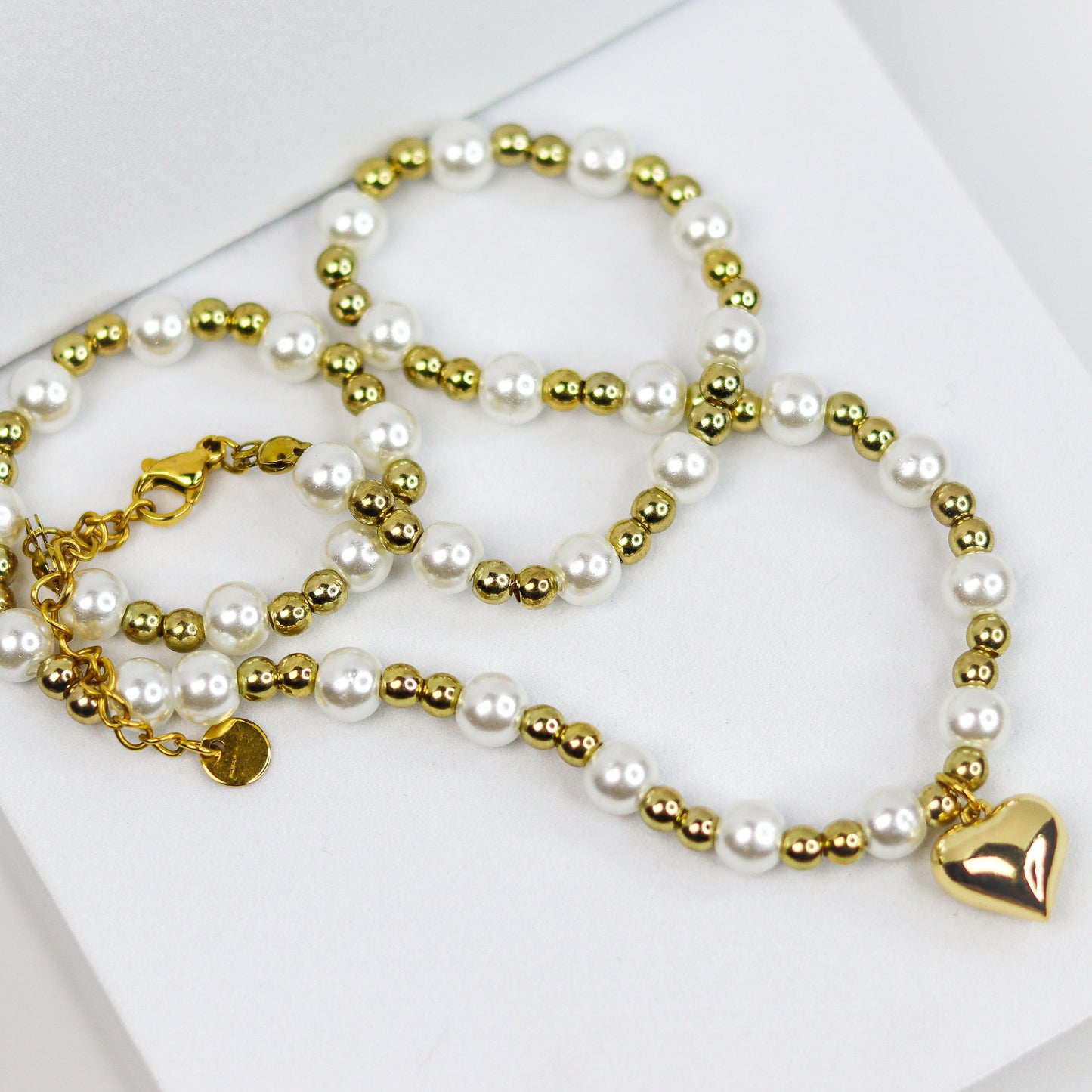 Heartstrings Pearl Necklace