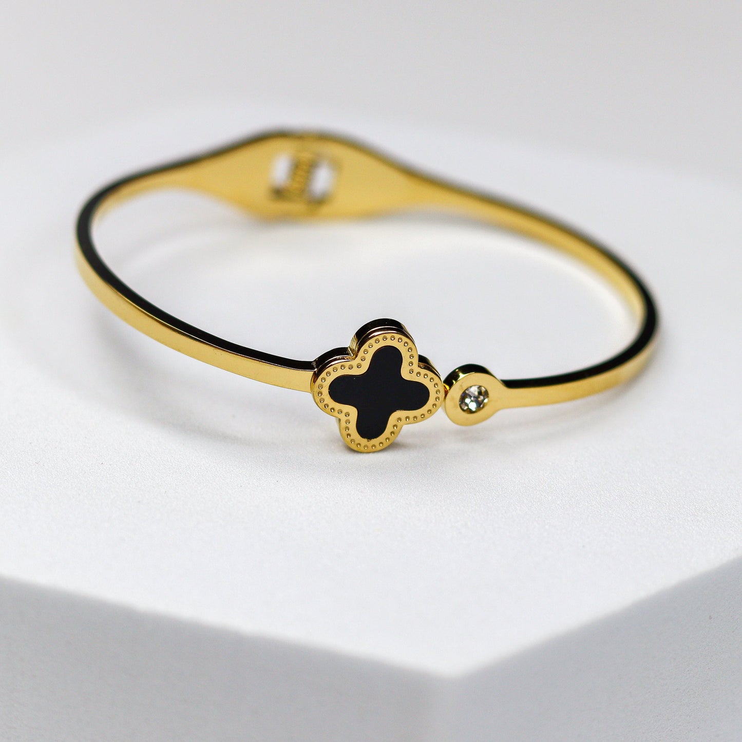 Single Clover Bracelet - Adorn-iq