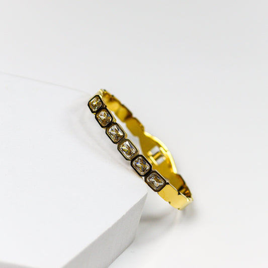 Solitaire Stone Bracelet - Adorn-iq