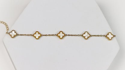 Mini White Clover Chain Bracelet - Adorn-iq