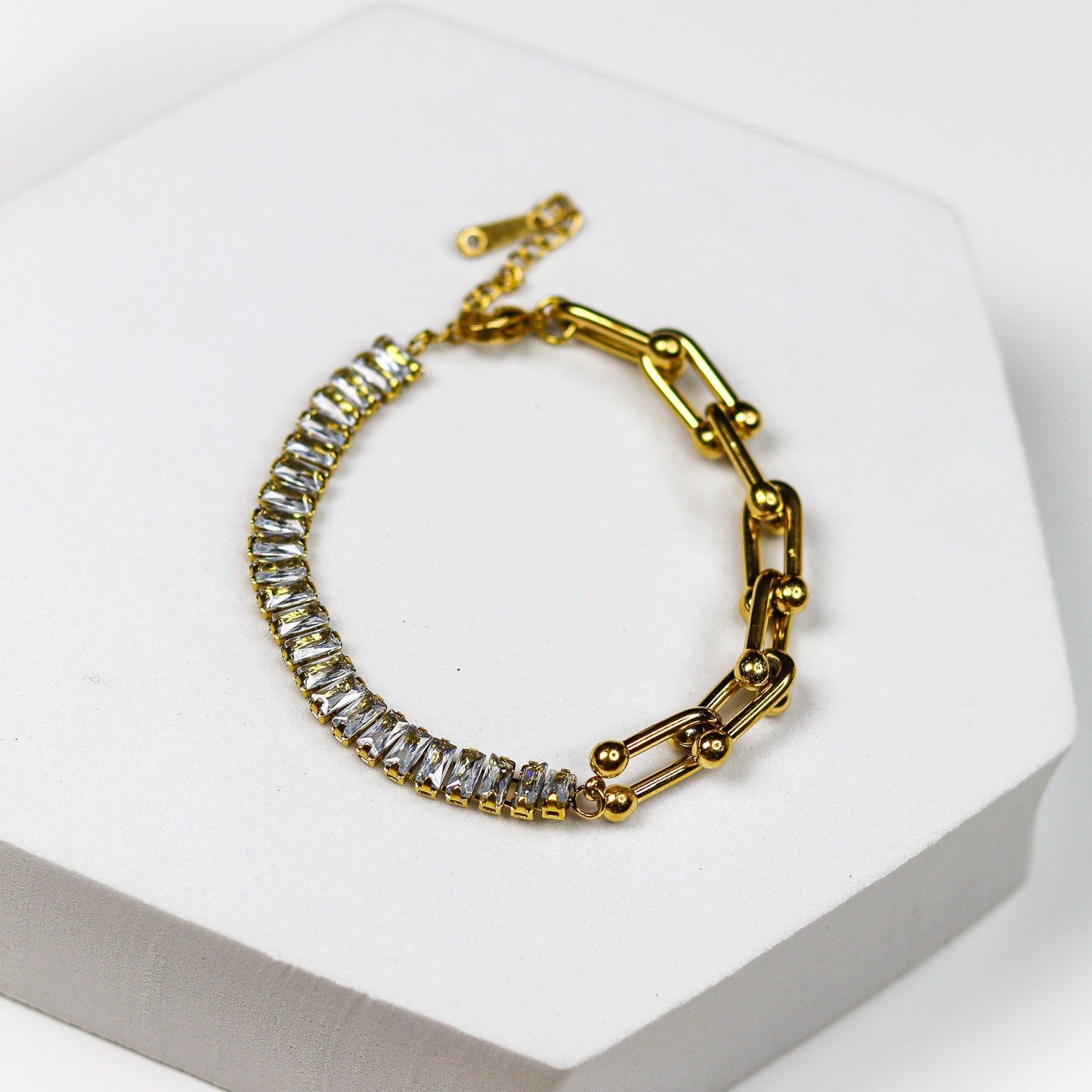 U Link Tennis Bracelet - Adorn-iq