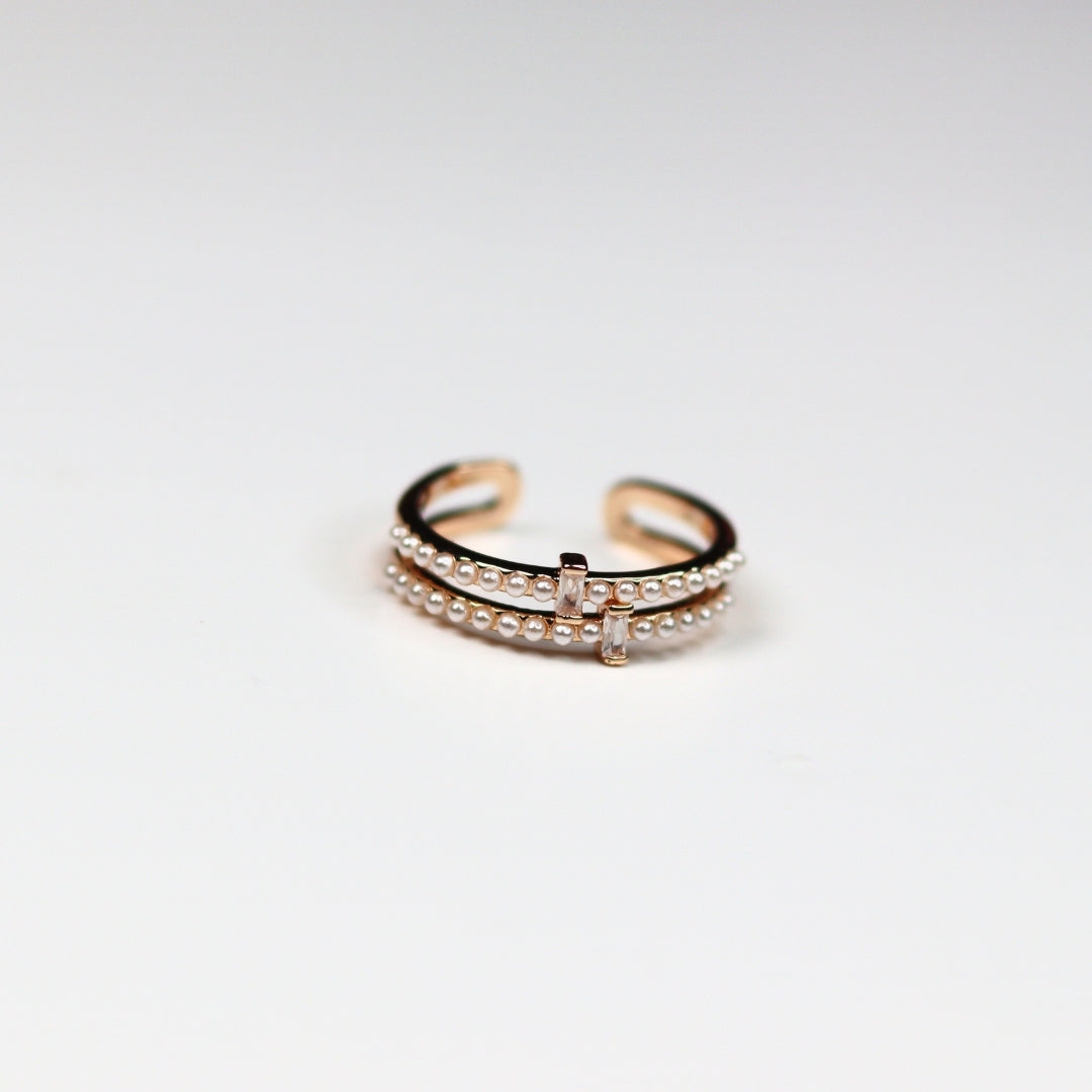 Minimal Pearl Ring - Adorn-iq