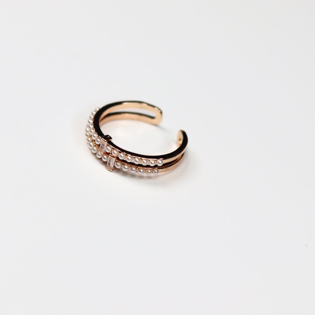 Minimal Pearl Ring - Adorn-iq