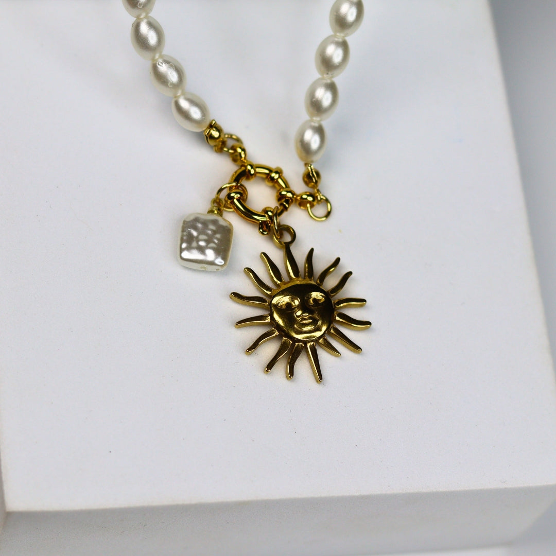 Pearly Sunshine Charm Necklace - Adorn-iq