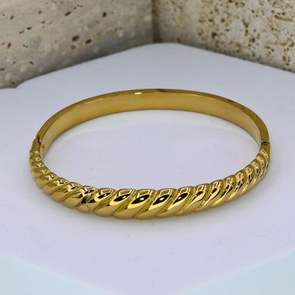 Twist Bangle Bracelet - Adorn-iq